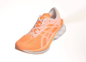 ASICS NOVABLAST