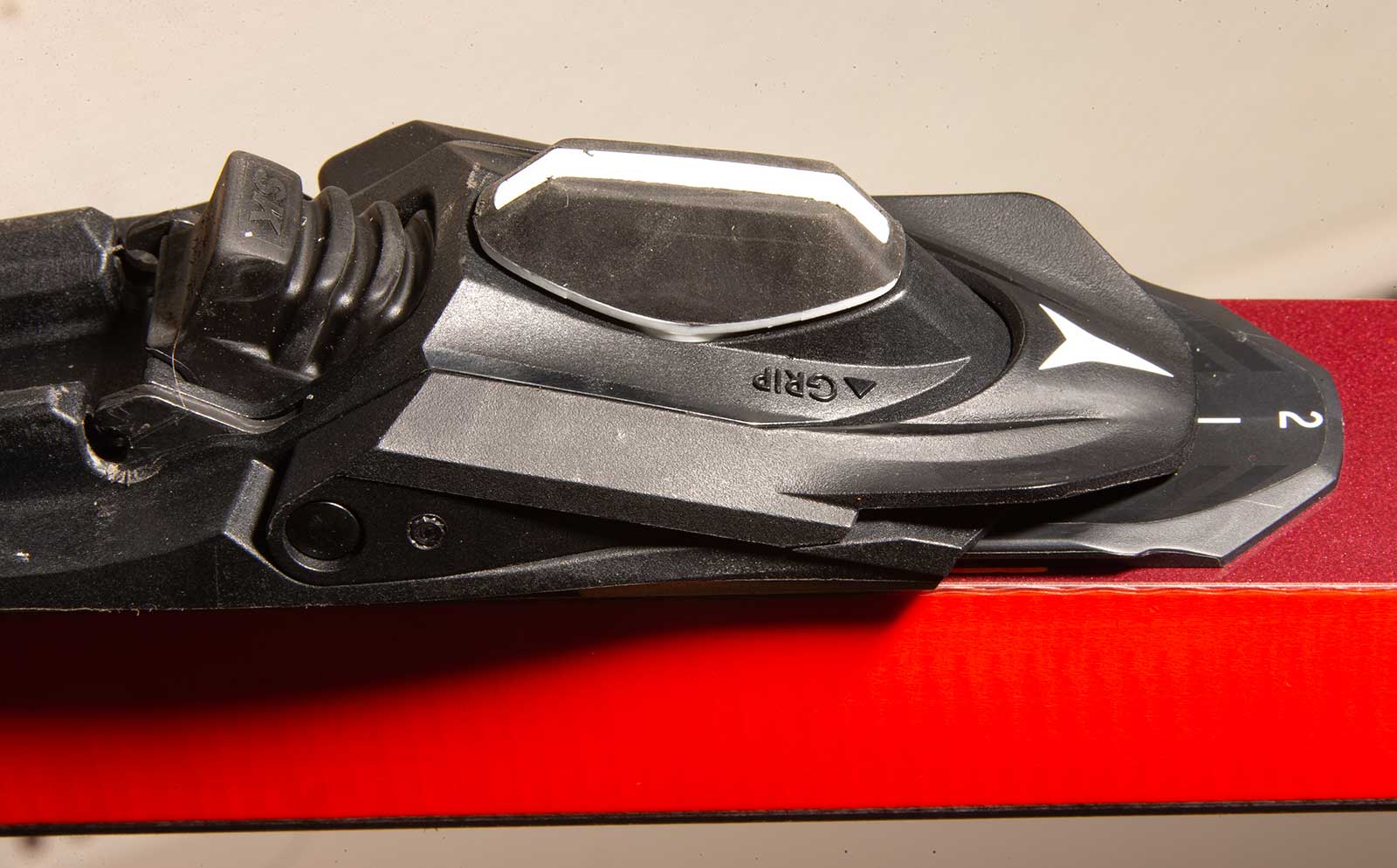 Atomic Redster S9 GENS Juoksija