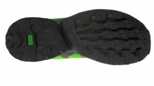 Inov-8 Trailfly Ultra G300 Max polkujuoksukenkä pohja