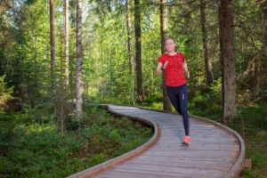 kestojuoksua vai intervalleja