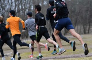 Polarisoitu vai pyramidiharjoittelu