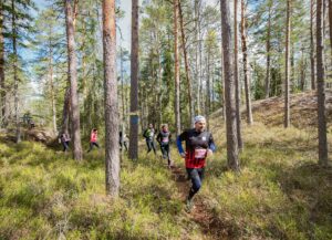 ensimmäiseen polkujuoksukisaan