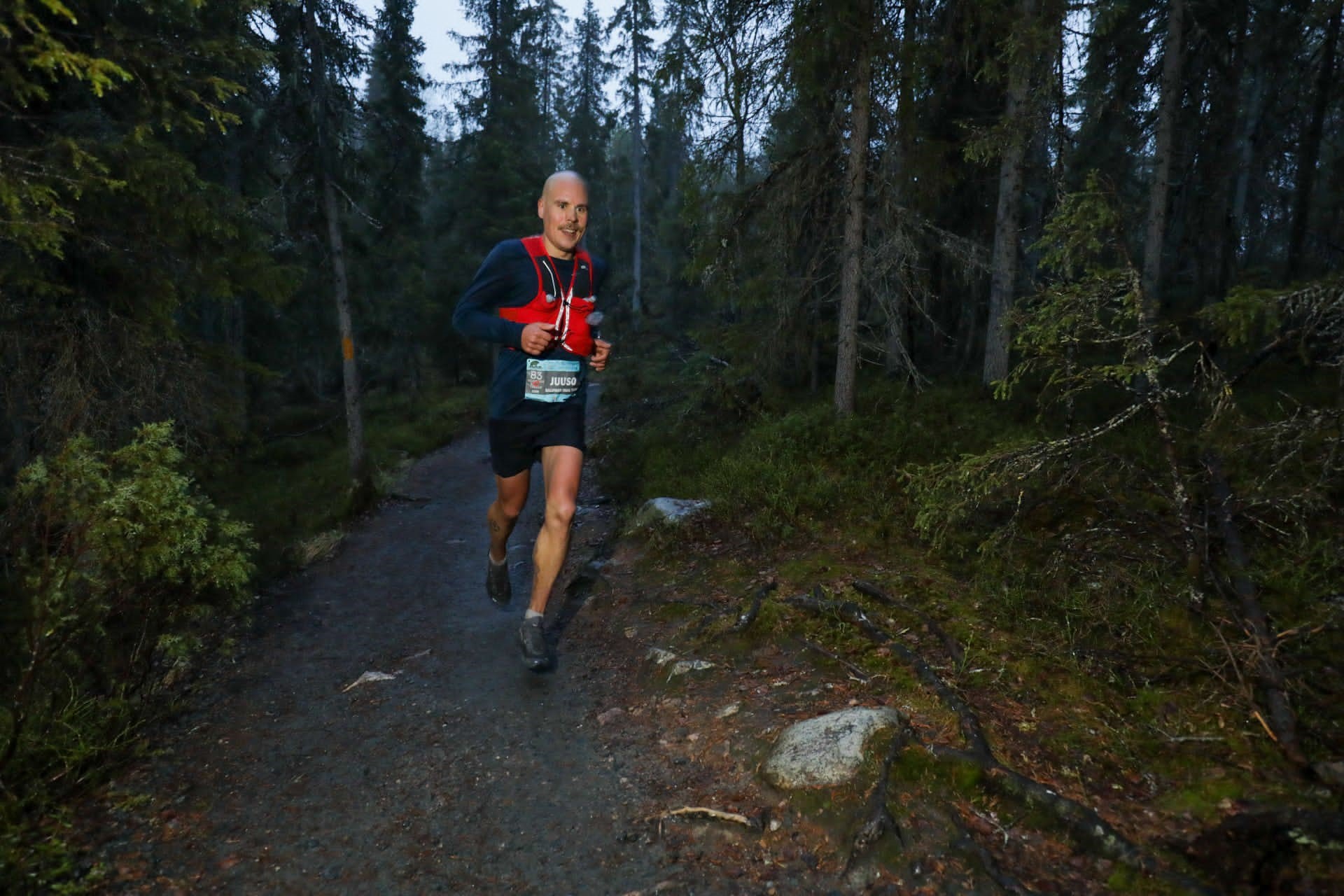 Nuts Karhunkierros: Juuso Simpanen juoksi reittiennätyksen, osallistujia  lähes 3 000 - Juoksija