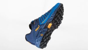Inov-8 Roclite Ultra G320
