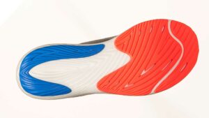 New Balance FuelCell Rebel v3