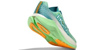 Hoka Mach X