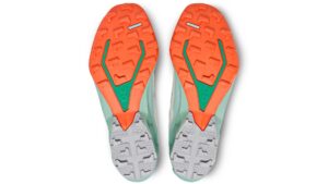 On Cloudventure Peak