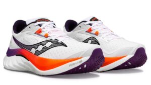 SAUCONY Endorphin Speed 4