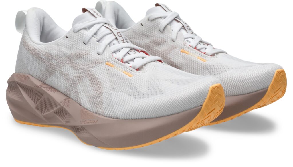Asics Novablast 5