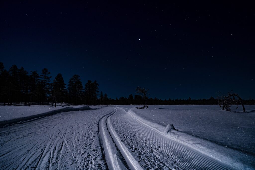 vaikuttaako pimeys suorituskykyyn