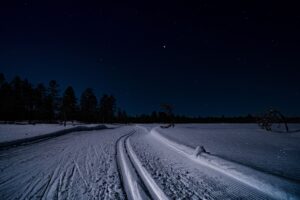 vaikuttaako pimeys suorituskykyyn